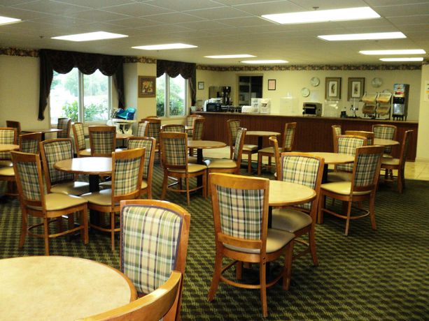 Imagen de los interiores del Hotel Park Grove Inn. Foto 9