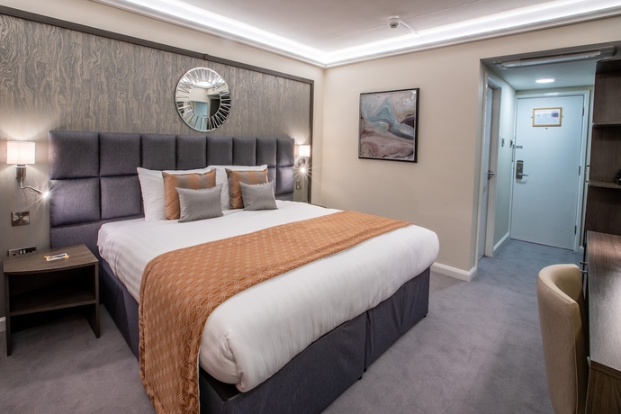 Imagen de la habitación del Hotel Park Hall and Spa Wolverhampton. Foto 15