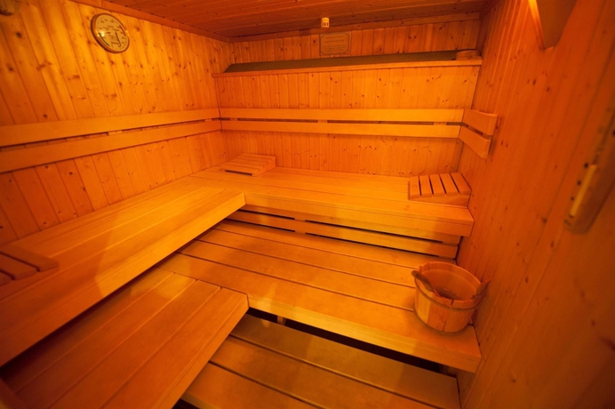 Imagen de la piscina del Hotel Park Hamburg Arena. Foto 16