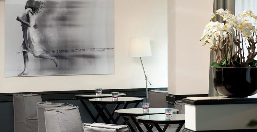 Imagen de los interiores del Hotel Park Hamburg Arena. Foto 15