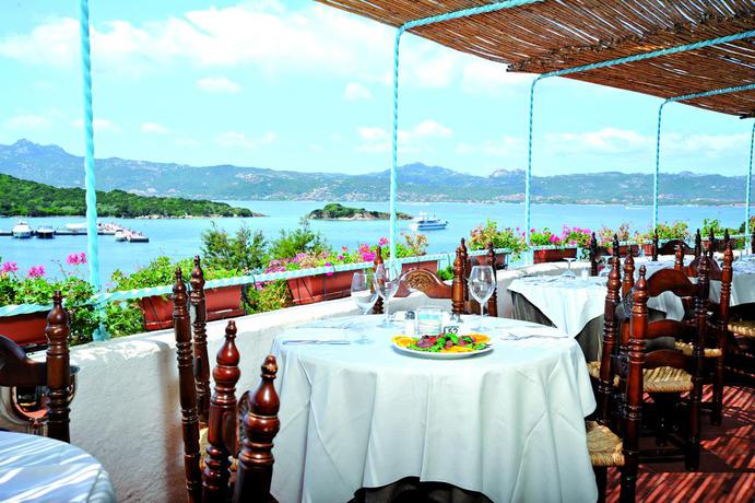 Imagen del bar/restaurante del Hotel Park Hotel (Baia Sardinia). Foto 5
