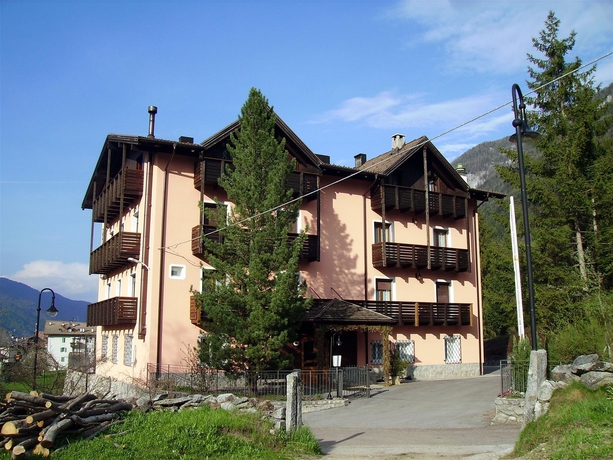 Imagen general del Hotel Park Hotel Bellevue, Folgarida. Foto 3