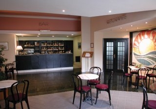 Imagen del bar/restaurante del Hotel Park Hotel Helios. Foto 2