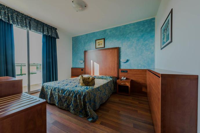 Imagen de la habitación del Hotel Park Hotel Per&ugrave;. Foto 5