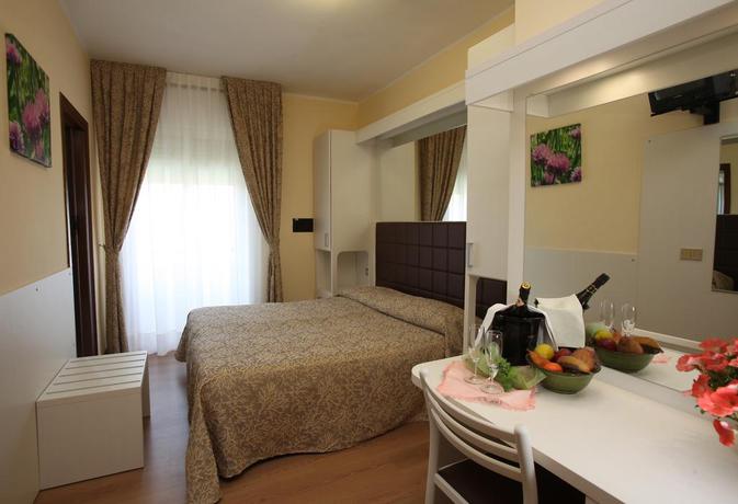 Imagen de la habitación del Hotel Park Hotel Per&ugrave;. Foto 7