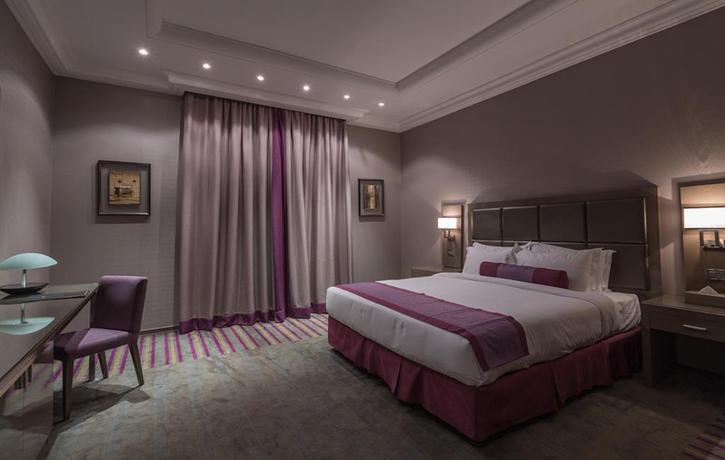 Imagen de la habitación del Hotel Park House Suite. Foto 5