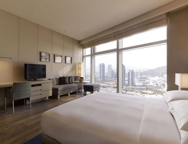 Imagen de la habitación del Hotel Park Hyatt Busan. Foto 9