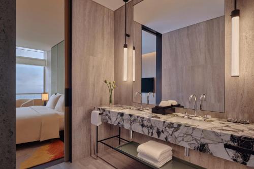 Imagen de la habitación del Hotel Park Hyatt Changsha. Foto 12