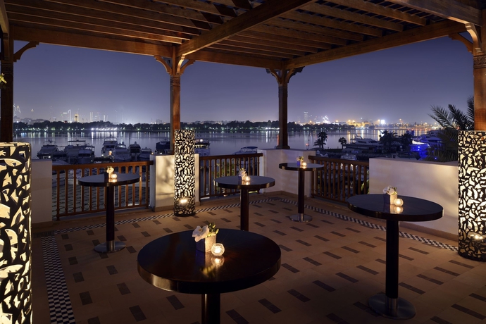 Imagen del bar/restaurante del Hotel Park Hyatt Dubai. Foto 3