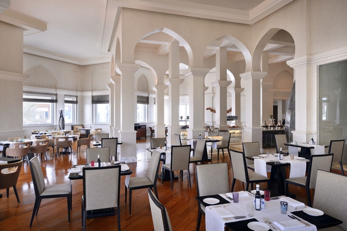 Imagen del bar/restaurante del Hotel Park Hyatt Dubai. Foto 12