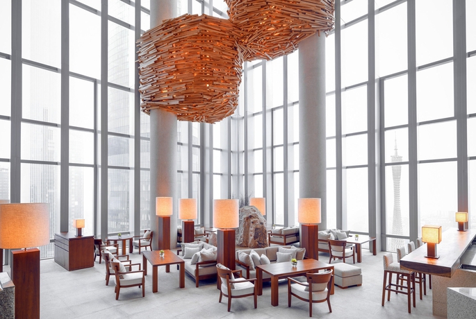 Imagen del bar/restaurante del Hotel Park Hyatt Guangzhou. Foto 4