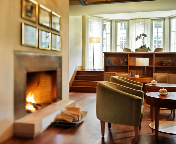 Imagen del bar/restaurante del Hotel Park Hyatt Hamburg. Foto 3