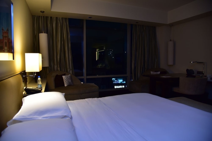 Imagen de la habitación del Hotel Park Hyatt Hyderabad. Foto 7