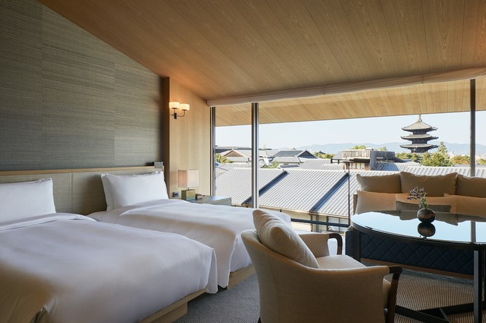 Imagen de la habitación del Hotel Park Hyatt Kyoto. Foto 17