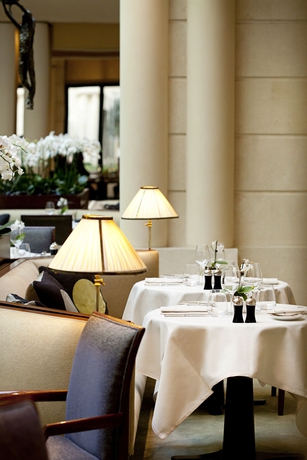 Imagen del bar/restaurante del Hotel Park Hyatt Paris - Vendome. Foto 3