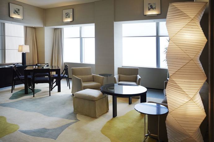 Imagen de la habitación del Hotel Park Hyatt Tokyo. Foto 13