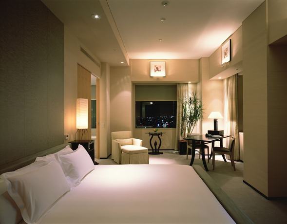 Imagen de la habitación del Hotel Park Hyatt Tokyo. Foto 15