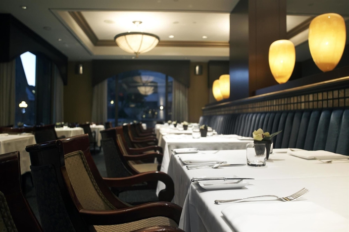 Imagen del bar/restaurante del Hotel Park Hyatt Toronto. Foto 2