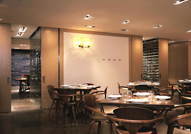 Imagen del bar/restaurante del Hotel Park Hyatt Washington. Foto 3