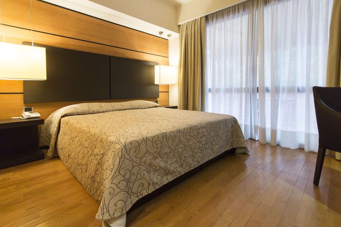 Imagen de la habitación del Hotel Park I Lecci. Foto 14