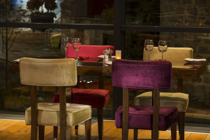 Imagen del bar/restaurante del Hotel Park Inn By Radisson Aberdeen. Foto 4