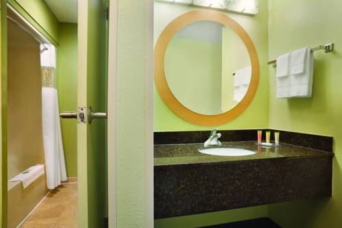 Imagen de la habitación del Hotel Park Inn By Radisson Albany. Foto 4
