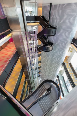 Imagen de los interiores del Hotel Park Inn By Radisson Amsterdam City West. Foto 16