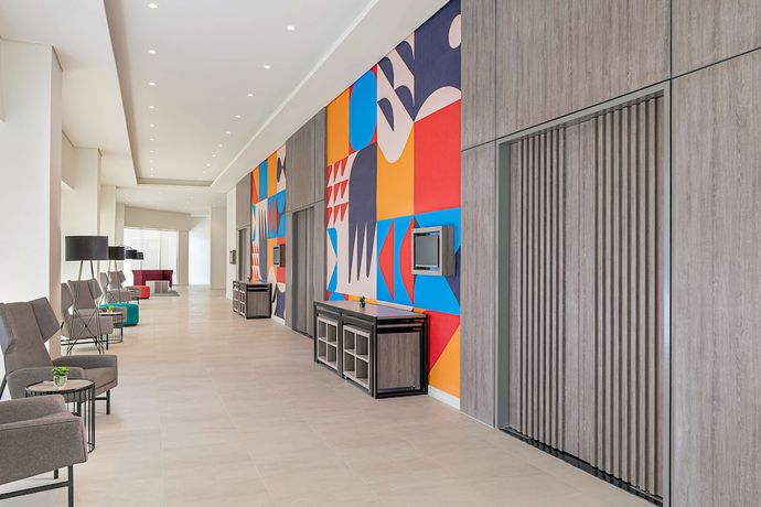 Imagen de los interiores del Hotel Park Inn By Radisson Bacolod. Foto 11