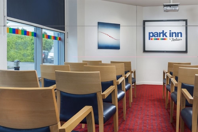 Imagen de los interiores del Hotel Park Inn By Radisson Birmingham Walsall. Foto 12