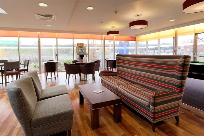 Imagen de los interiores del Hotel Park Inn By Radisson Birmingham Walsall. Foto 14