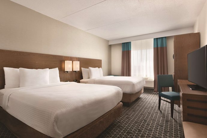 Imagen de la habitación del Hotel Park Inn By Radisson Brampton, On. Foto 2