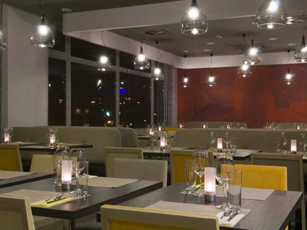 Imagen general del Hotel Park Inn By Radisson Budapest. Foto 3