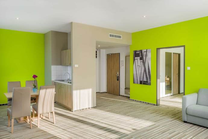 Imagen de la habitación del Hotel Park Inn By Radisson Budapest. Foto 1