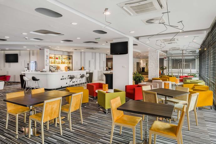 Imagen de los interiores del Hotel Park Inn By Radisson Budapest. Foto 15