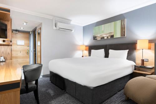 Imagen de la habitación del Hotel Park Inn By Radisson Cardiff City Centre. Foto 18
