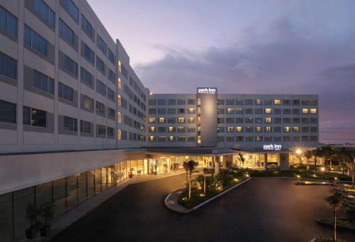 Imagen general del Hotel Park Inn By Radisson Clark. Foto 1