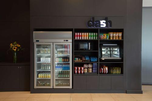 Imagen general del Hotel Park Inn By Radisson Clark. Foto 2