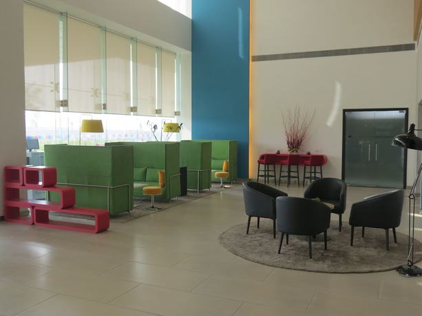 Imagen de los interiores del Hotel Park Inn By Radisson Gurgaon Bilaspur. Foto 17