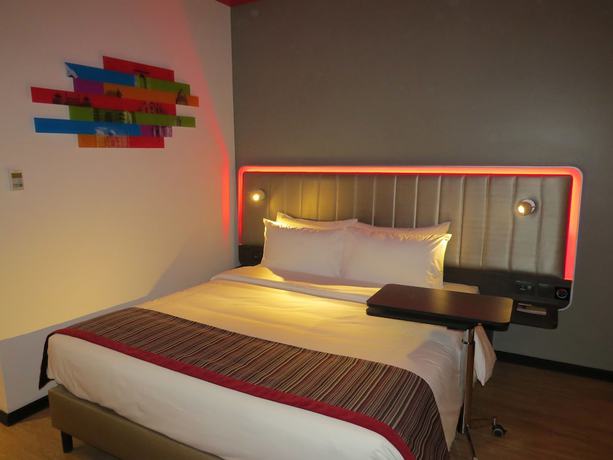 Imagen de la habitación del Hotel Park Inn By Radisson Gurgaon Bilaspur. Foto 8