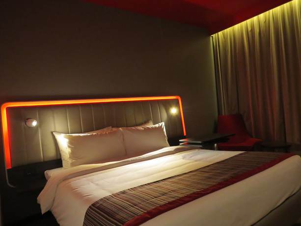 Imagen de la habitación del Hotel Park Inn By Radisson Gurgaon Bilaspur. Foto 9