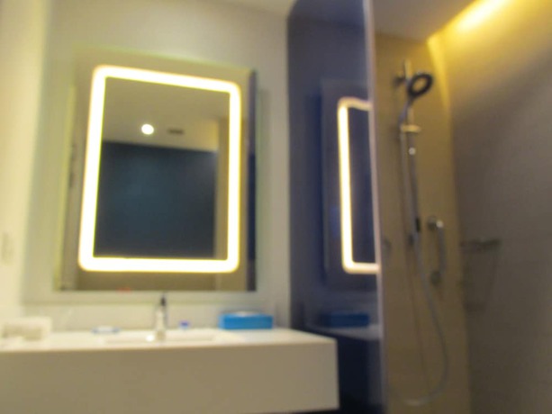Imagen de la habitación del Hotel Park Inn By Radisson Gurgaon Bilaspur. Foto 12