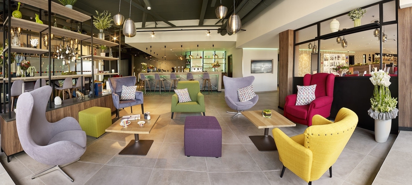 Imagen de los interiores del Hotel Park Inn By Radisson Hasselt. Foto 16