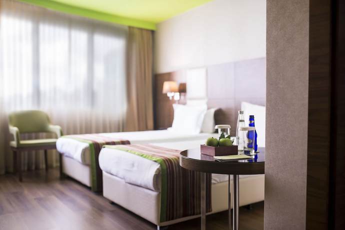 Imagen de la habitación del Hotel Park Inn By Radisson Istanbul Asia Kavacik. Foto 8