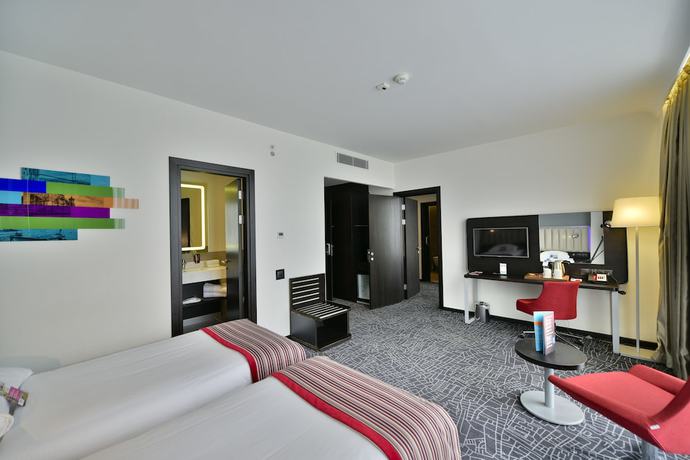 Imagen de la habitación del Hotel Park Inn By Radisson Istanbul Ataturk Airport. Foto 8