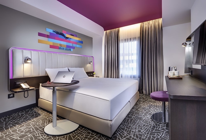 Imagen de la habitación del Hotel Park Inn By Radisson Izmir. Foto 5
