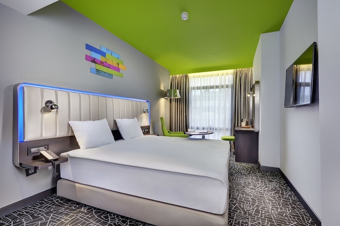 Imagen de la habitación del Hotel Park Inn By Radisson Izmir. Foto 6