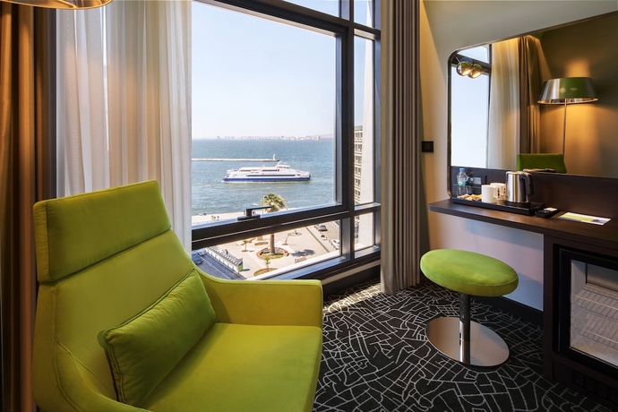 Imagen de la habitación del Hotel Park Inn By Radisson Izmir. Foto 10