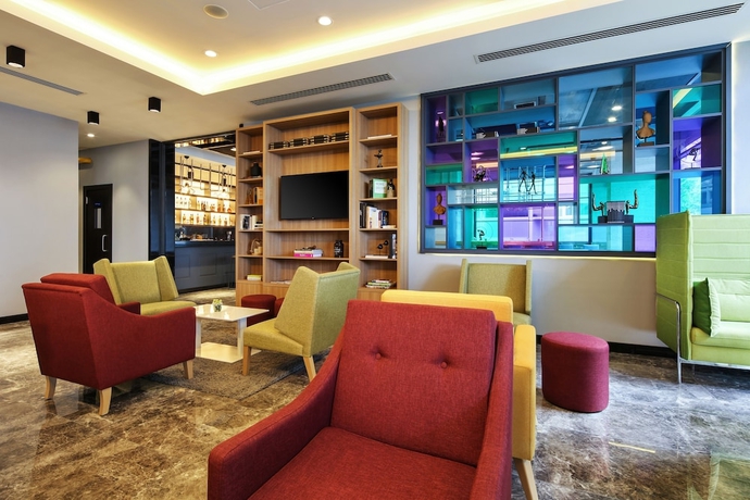 Imagen de los interiores del Hotel Park Inn By Radisson Izmir. Foto 19