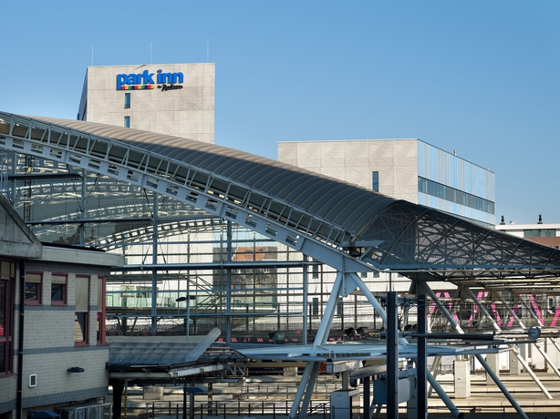 Imagen de los exteriores del Hotel Park Inn By Radisson Leuven. Foto 13