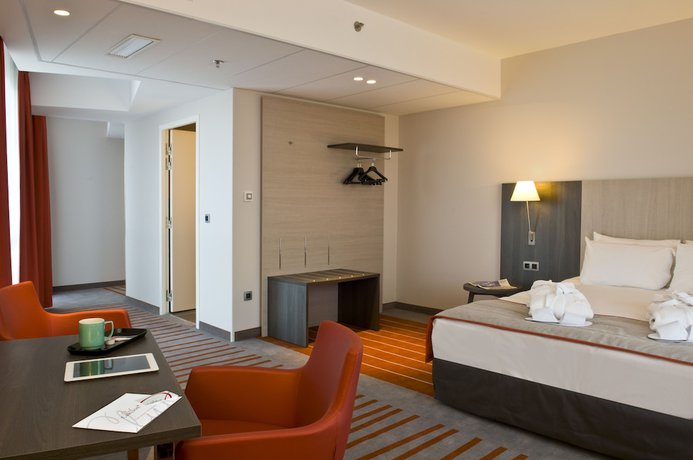 Imagen de la habitación del Hotel Park Inn By Radisson Lille Grand Stade. Foto 12